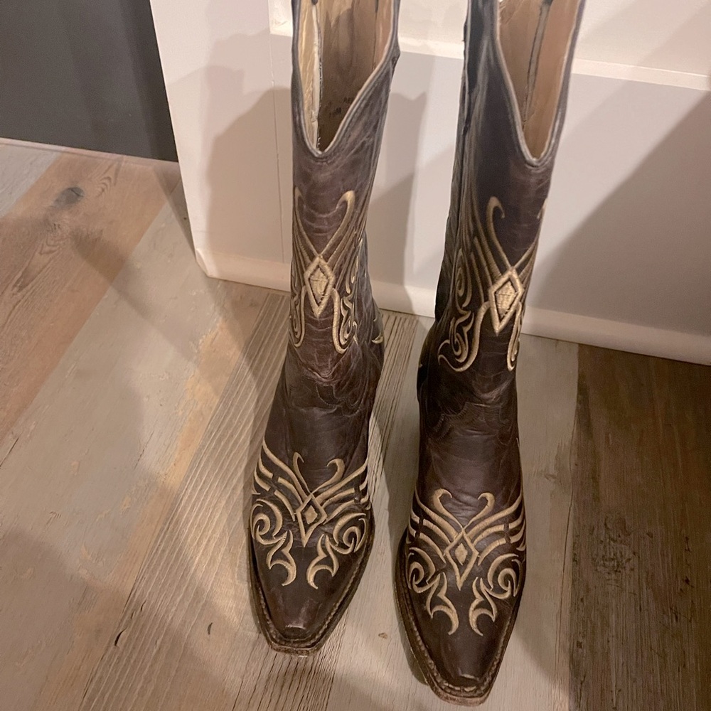 Corral Brown Cowboy Boots. Used but still in good condition.